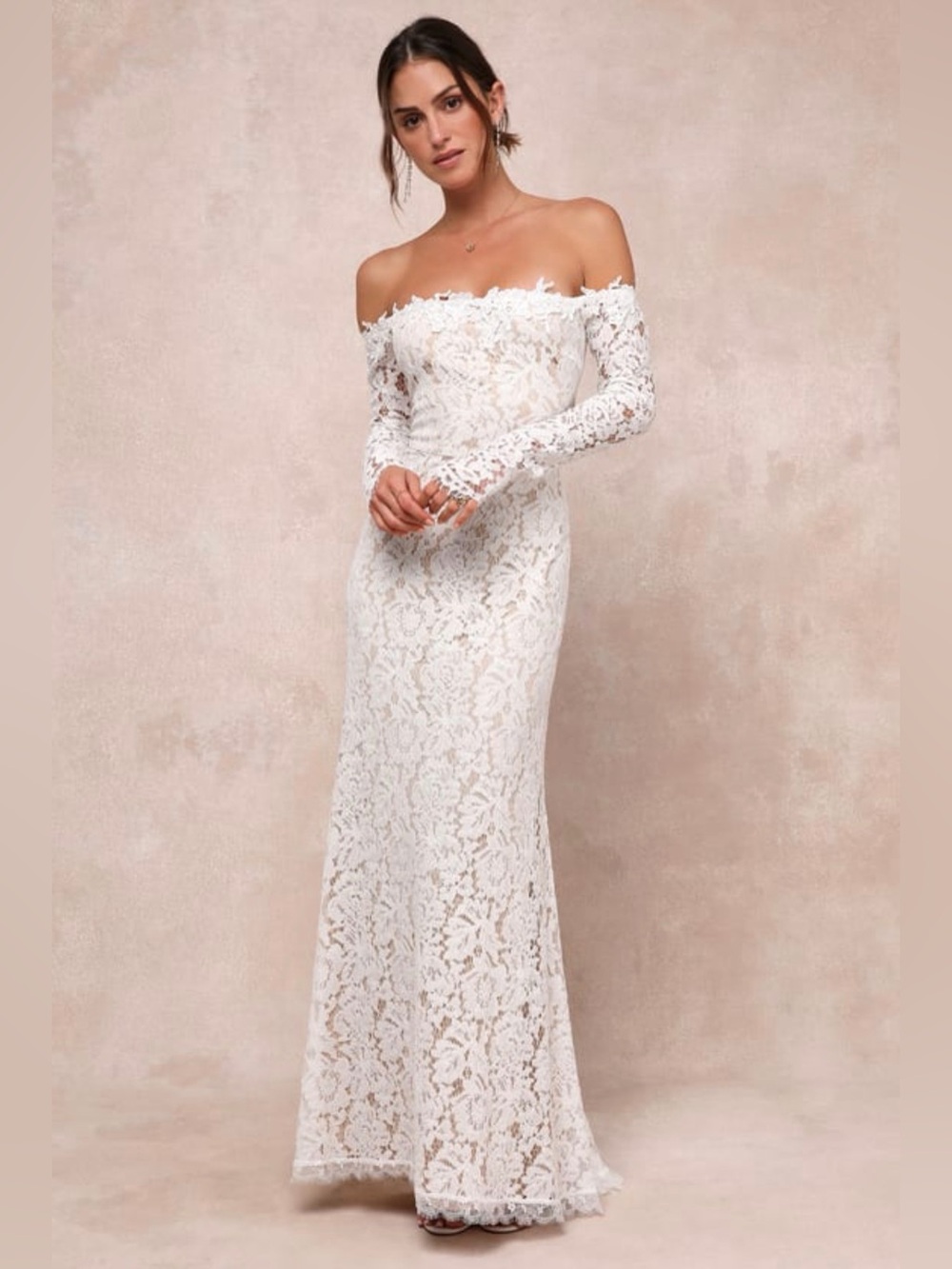 Lulu's White Off-the-Shoulder Lace Long Sleeve Wedding Dress Small Hailey Bieber